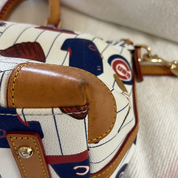 Dooney Bourke Chicago Cubs handbag - Picture 6 of 11